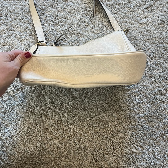 Coach Off-White Leather Shoulder Bag - Picture 5 of 6